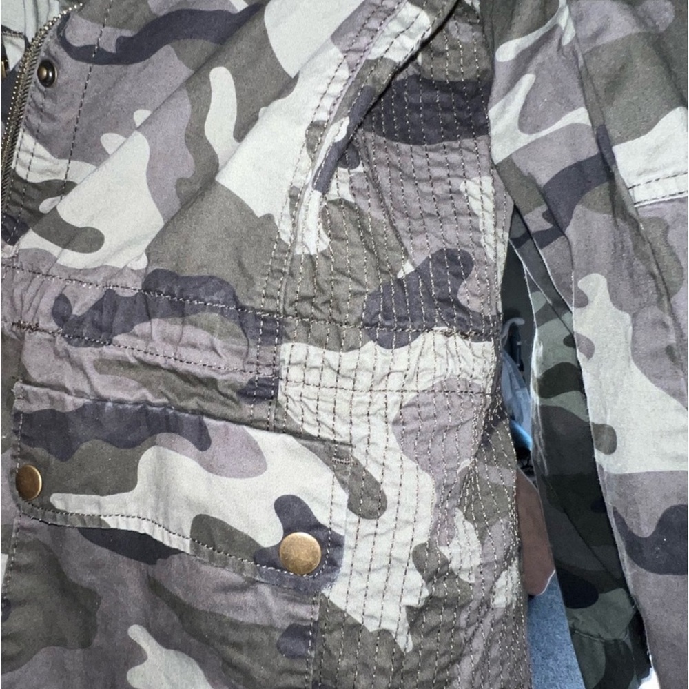 Love Tree Camo lightweight utility jacket​ Large - Picture 8 of 8